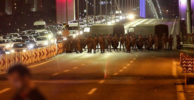 15 Temmuz'da canlarını ortaya koyan imam ve müezzinler belgesel oldu: Bize yaşamak haram