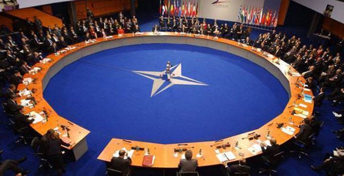 NATO'da her iki Türk subaydan biri FETÖ'cü çıktı