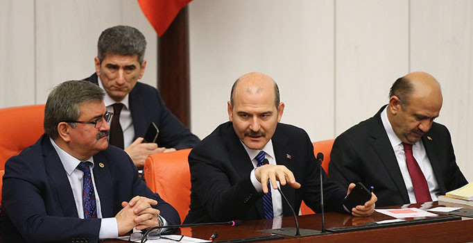 Soylu: İstanbul'daki patlama sonucu 20’ye yakın yaralı var