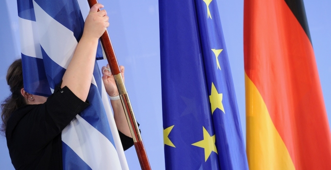 Avrupa borç krizindeyken 
Almanya kar etti