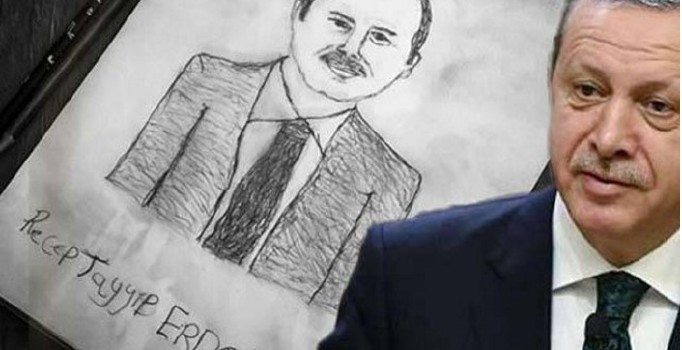 Erdoğan'ın portresini çizen Gülşah'a bilgisayar hediye edildi