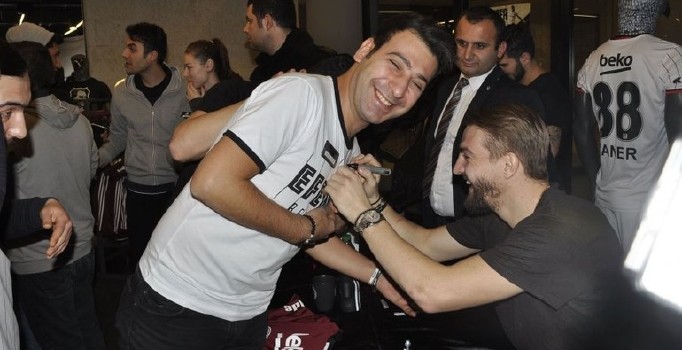 10 gün önce Caner'le bu fotoğrafı çektirmişti, dün şehit düştü