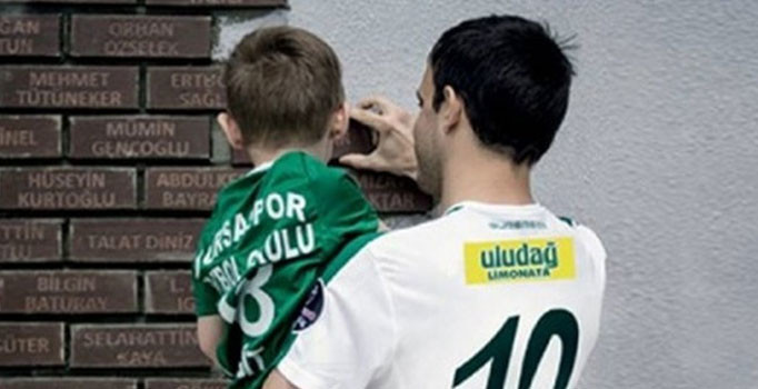 Bursaspor Anı Duvarı'na hain saldırıda şehit olanların adı yazılacak