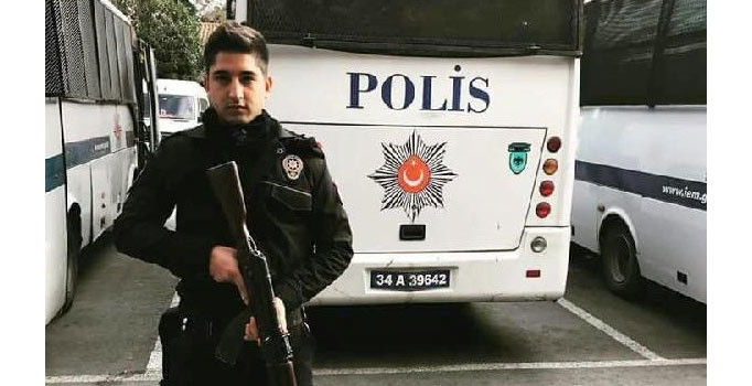 Adana şehit polis Mehmet Atıcı'ya ağlıyor | Adana haberleri