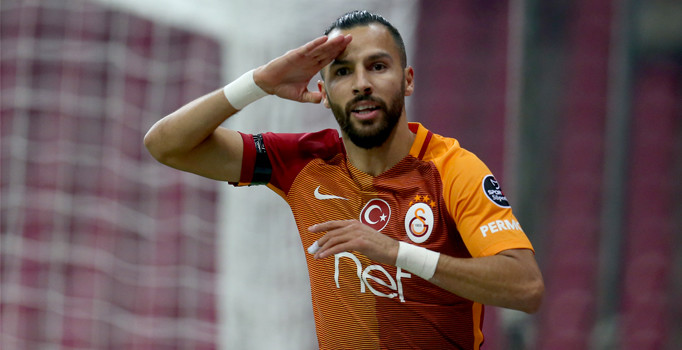 Galatasaray'da Tuzlaspor maçında kırmızı kart gören Yasin Öztekin süresiz kadro dışı