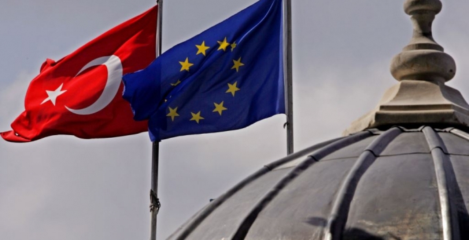 Avrupa Parlamentosu'ndan skandal soykırım kararı