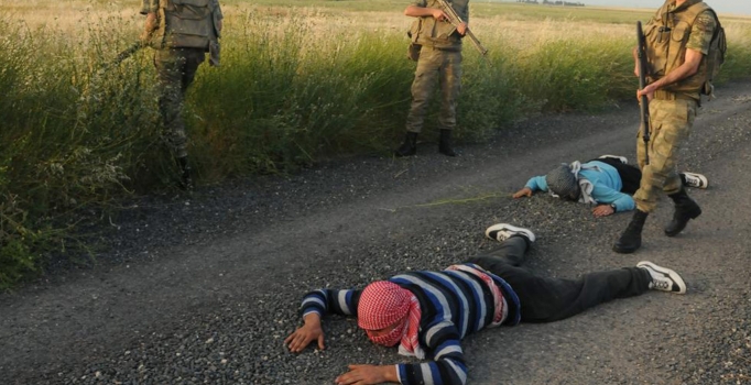 TSK: 1 terörist öldürüldü
20 PKK'lı teslim oldu