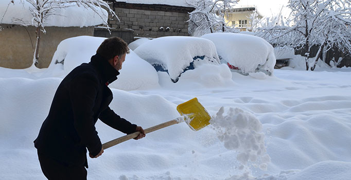 Bolu Valiliği son dakika açıkladı: 16 Aralık Cuma okullara kar tatili | Yarın okullar tatil mi?
