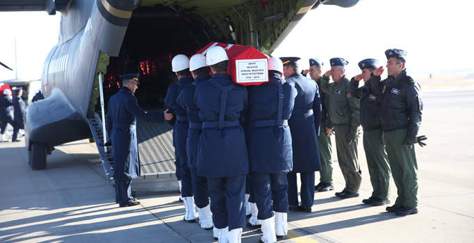 Kayseri'de şehit olan 5 asker memleketlerine uğurlandı | Son dakika haberleri