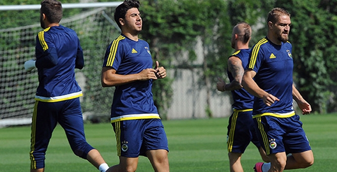 Ozan Tufan F.Bahçe ile ilk antrenmanına çıktı