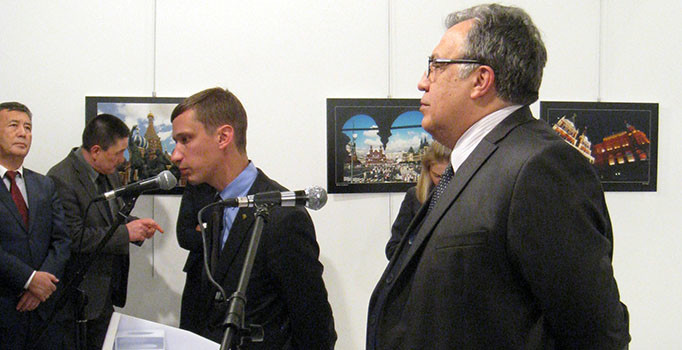 Rusya'nın Ankara Büyükelçisi Karlov silahlı saldırı hayatını kaybetti | Son dakika haberler