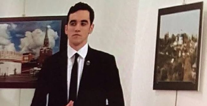 Son dakika haber! Rus Büyükelçi'ye saldıranın kimliği belli oldu: Mert Altıntaş