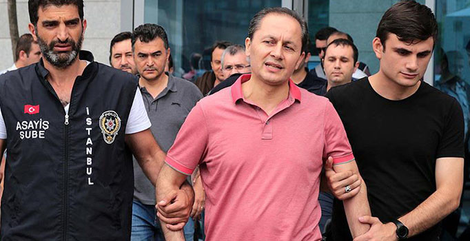 'Açıklama yapmaya hazırım' diyen Eski HSYK üyesi İbrahim Okur beşinci kez adliyede