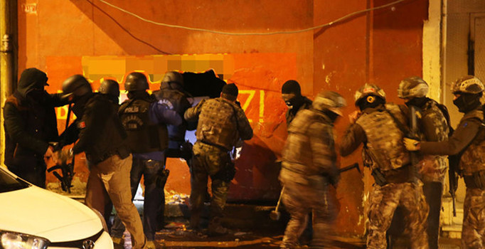 Okmeydanı'nda terör operasyonu