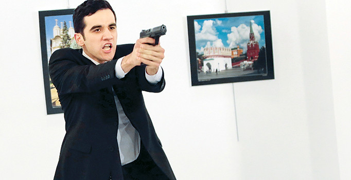 Rus Büyükelçisi'ne suikastta uyuyan FETÖ hüsresi