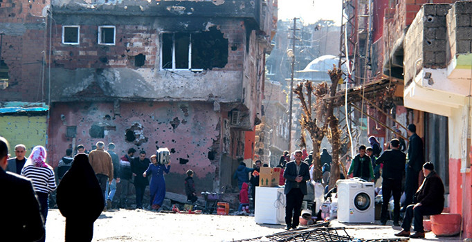 Dr. Şeniz Atik: Yıkılan Sur’u Normandiya gibi tekrar yapalım