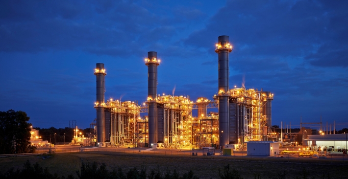 Türkiye ucuz enerji için çetin pazarlıklarını sürdürüyor