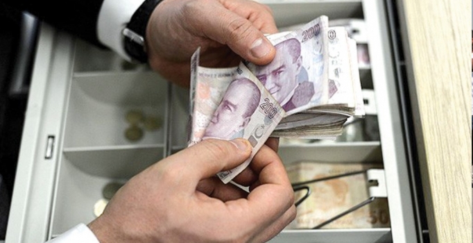 Hükümetten memura 
yeni zam teklifi