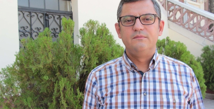 CHP'li Özel: Hükümeti kurma 
görevi derhal CHP'ye verilmeli