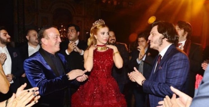 Ali Ağaoğlu'ndan kızına muhteşem düğün hediyesi