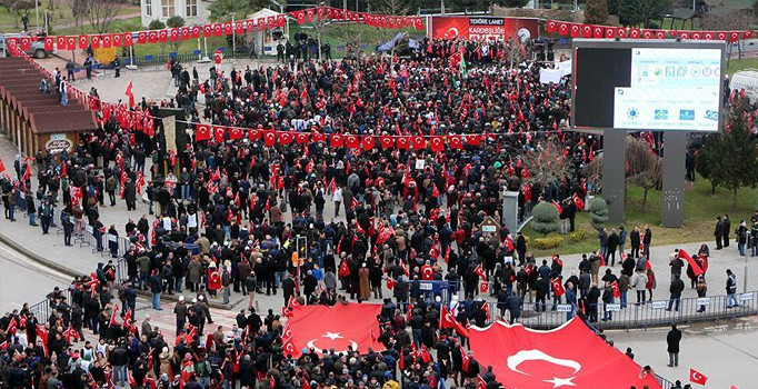 Kocaeli'de 'Teröre Lanet, Kardeşliğe Evet' yürüyüşü