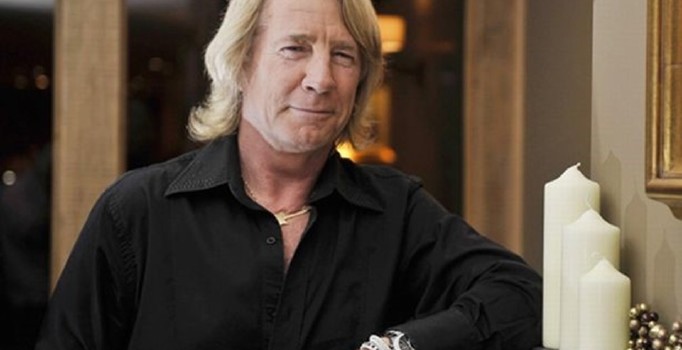 Dünyaca ünlü Status Quo'nun gitaristi Rick Parfitt hayatını kaybetti | Son dakika