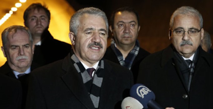 Bakan Ahmet Arslan: Yerli arama motoru için çalışmalar yapıyoruz