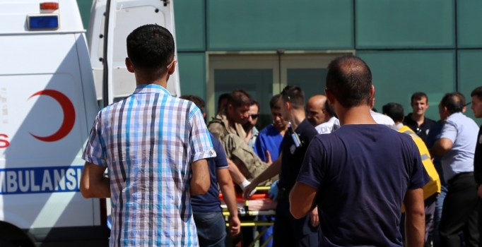 Diyarbakır Silvan ve Hakkari Şemdinli'de çatışmalar
(Silvan ve Şemdinli'de son durum)