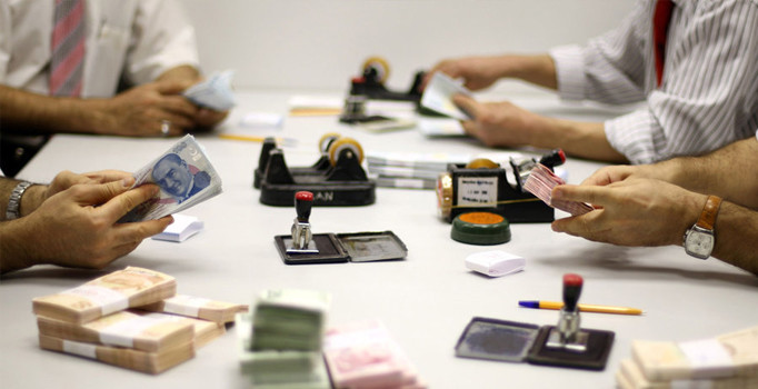 Milyonlar bu toplantıya kilitlendi! 2017'de asgari ücret ne kadar olacak