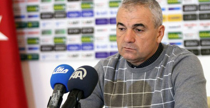 Rıza Çalımbay açıkladı: 'G.Saraylı oyuncu ile anlaştık!'