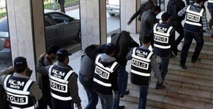 FETÖ'nün AYM içindeki 'yargı imamları' adliyeye sevk edildi