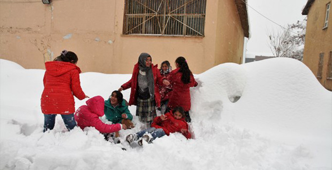 Çankırı'da eğitime kar engeli