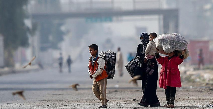 Bin 500 sivil daha Musul'u terk etti