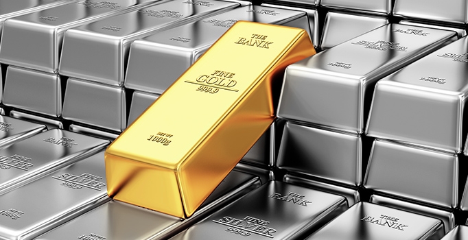 Petrol fiyatları hızla düşerken altının fiyatı yükseldi