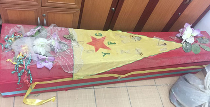 Siirt'te büyük operasyon! Köy camisinde YPG tabutu...