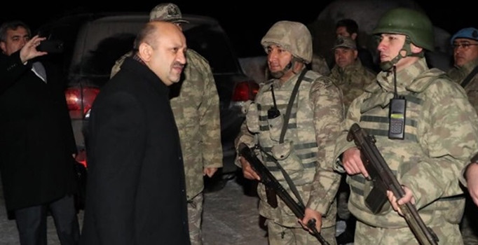 Milli Savunma Bakanı Fikri Işık: Herkes aklını başına alsın