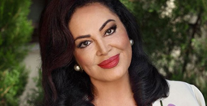 Türkan Şoray'ın ikinci böbreğinde de Cushing sendromu çıktı