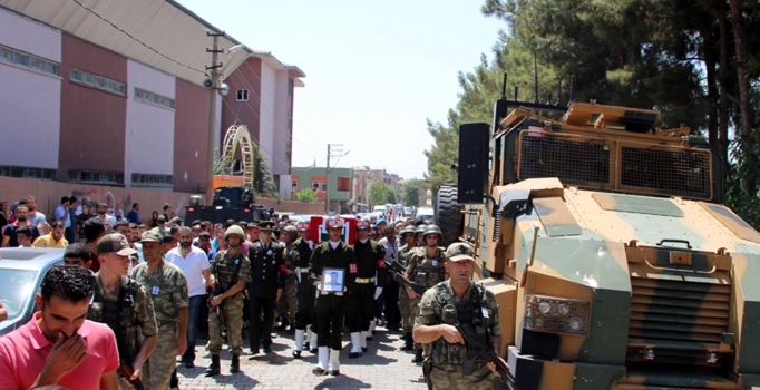 Silopi ve Cizre'de sokağa çıkma yasağı