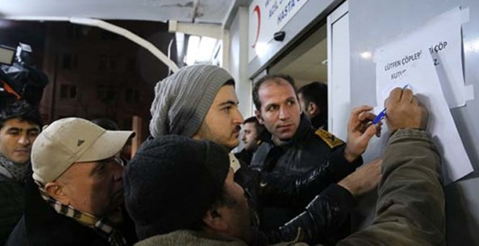 Reina'ya saldırı sonrası hastaneye koştular