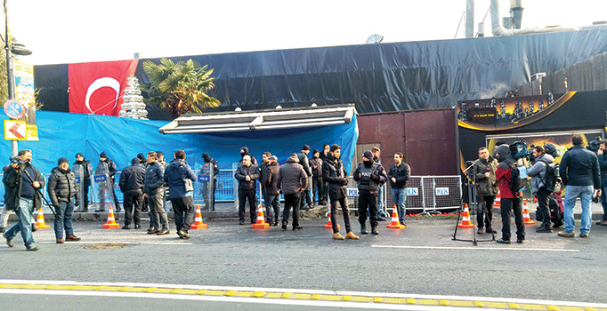 Huzurumuzu bozamazlar