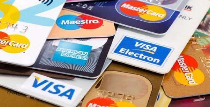 Aidatsız kredi kartı vermeyen bankalara ceza!