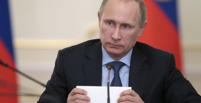 Putin: Papa'nın, Türkiye'yle problemini çözmesi gerekir