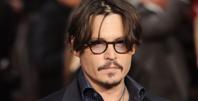 Johnny Depp 
sahneden indirildi!
