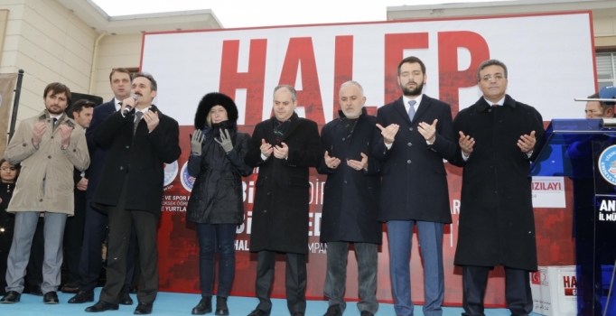 Üniversiteli gençlerin Halep için topladığı 102 TIR yola çıktı