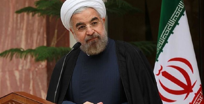 Ruhani'den "Devrim Muhafızları'na" eleştiri