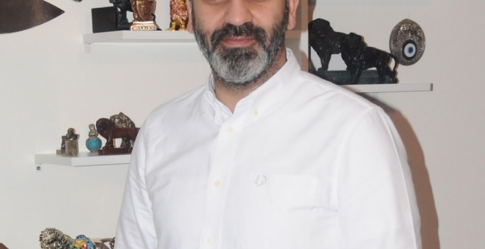 'Türkiye'ye gidin' diyen İngiliz yazara Kapadokya daveti