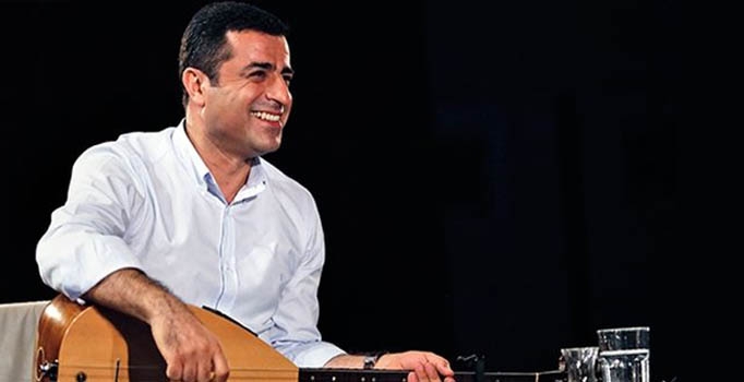 Demirtaş: Hadi bize oy veren 
şerefsiz peki MHP'liler...