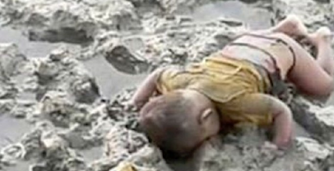 Myanmarlı Muhammed bebeğin fotoğrafı Aylan Kurdi'yi hatırlattı