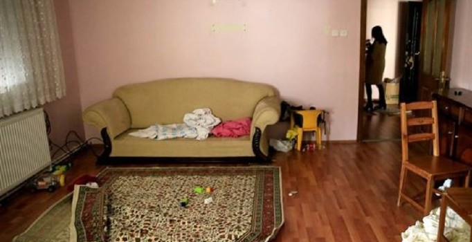 Reina teröristinin bağlantılı olduğu 3 ailenin kaldığı İzmir'deki evden görüntüler ortaya çıktı