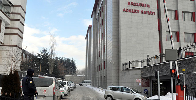 Erzurum'da FETÖ'cü iki komutan müebbet hapis cezası | Son dakika